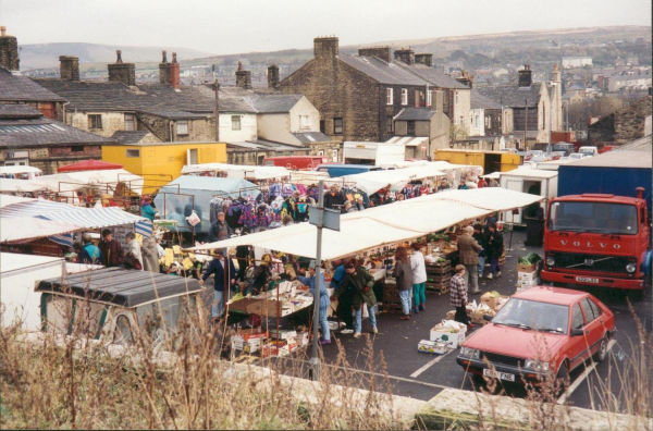 Saturday Market  all the different stalls are shown 
14-Leisure-04-Events-006-Markets
Keywords: 1997