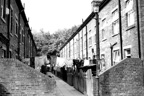 Back of Mill Houses, Summerseat
17-Buildings and the Urban Environment-05-Street Scenes-028-Summerseat area
Keywords: 2007
