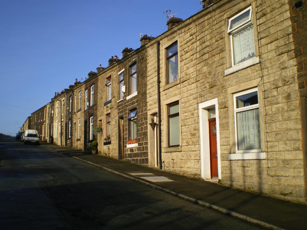 Typical terraced housing in Victoria Street 
17-Buildings and the Urban Environment-05-Street Scenes-005-Callender to Albert Street
Keywords: 2007
