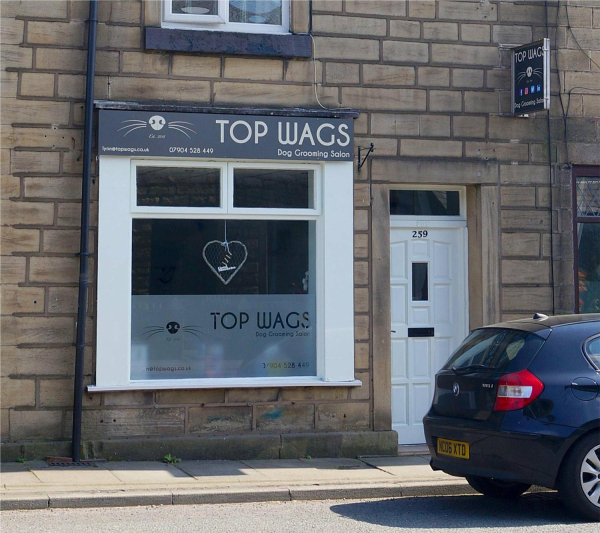 Top Wags Dog Grooming Salon in Stubbins
17-Buildings and the Urban Environment-05-Street Scenes-027-Stubbins Lane and Stubbins area
Keywords: 2018
