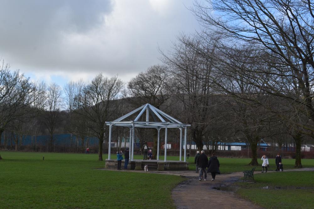 New bandstand in Nuttall Park
New bandstand in Nuttall Park
Keywords: 2022