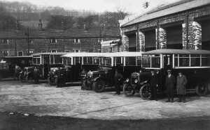 4 new petrol buses at Ramsbottom sheds c 1923. Sidney Parsons, general manager, wearing bowler hat. Stubbins Lane cottages in background
17-Buildings and the Urban Environment-05-Street Scenes-027-Stubbins Lane and Stubbins area
Keywords: 1945
