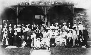 Kay family wedding photo [Edwardian ?] I suspect location is behind present Brit. Legion, under row of houses behind the Library on Carr Street
people
Keywords: 1945