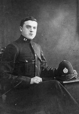Before 1918  Fred Whiteside, 1st police constable in Nuttall,Cousin of Tom Oldfield (lived at Bass House).Killed WWl
06-Religion-03-Churches Together-001-Whit Walks
Keywords: 1945