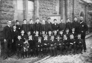 1899,  Pupils at New Jerusalem Day School
06-Religion-02-Church Activities-018-New Jerusalem Church, Swedenborgian ?New Church? 
Keywords: 1945