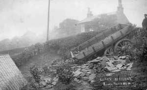 Lorry (horse drawn) accident on Bury New Road Jan 1909, pc dated Shows lorry on slope to Nuttall Hall Lane, by Park Cottage 
17-Buildings and the Urban Environment-05-Street Scenes-004-Bury New Road
Keywords: 1945
