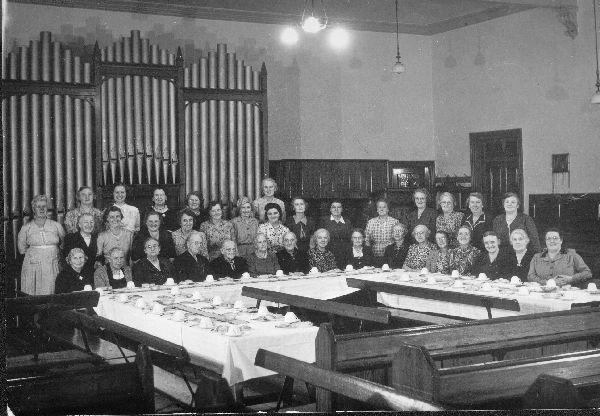 Holcombe Brook Fellowship Ladies Christmas Party  1930s 
to be catalogued
Keywords: 0