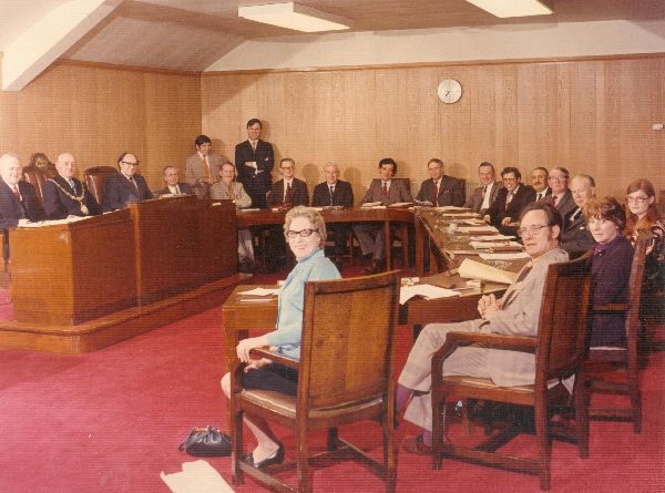 RUDC councillors at last meeting 
to be catalogued
Keywords: 1985