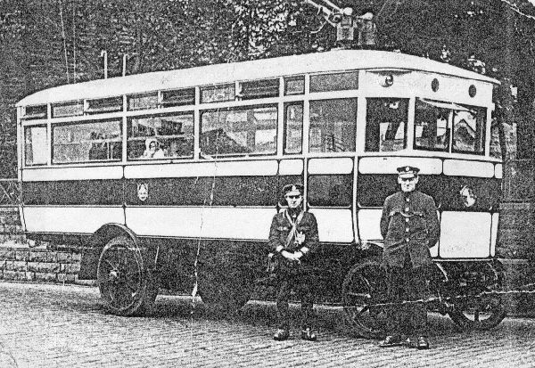 RUDC trolleybus [1930s]  ph/c. 
16-Transport-02-Trams and Buses-000-General
Keywords: 1985