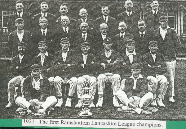 Ramsbottom Cricket Club Cup Winners 1921 (ph/c]
14-Leisure-02-Sport and Games-006-Cricket
Keywords: 1985