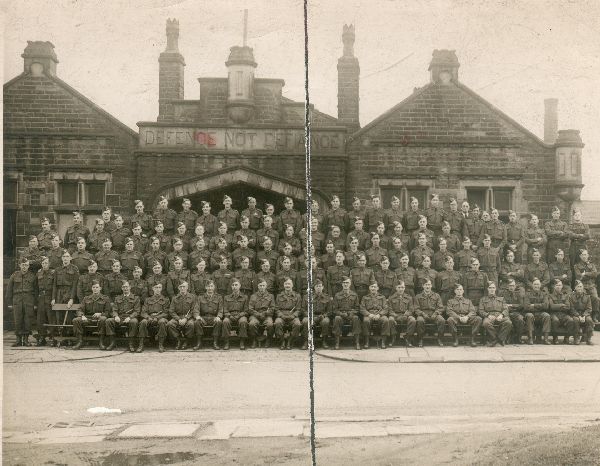 3 pics of Rams Home Guard 1944, outside Drill Hall,.... ..Crow Lane Rams.
17-Buildings and the Urban Environment-05-Street Scenes-009-Crow Lane Area
Keywords: 1985