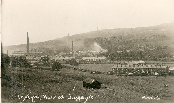 Stubbins snapped from east,n.d. Shows Chatterton, Paper Mill, Cuba,Gasworks.
17-Buildings and the Urban Environment-05-Street Scenes-032 Chatterton Area
Keywords: 1985