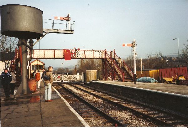 Rams rail station decorated 1991 for Chinese delegation(3) 
to be catalogued
Keywords: 1985