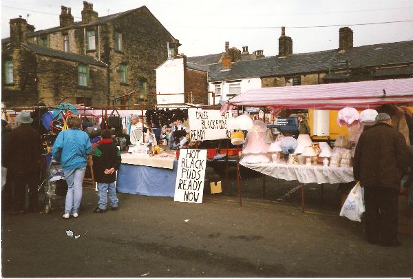 Ramsbottom Market 1990-4 stalls. See also Photo Comp books 
14-Leisure-04-Events-006-Markets
Keywords: 0