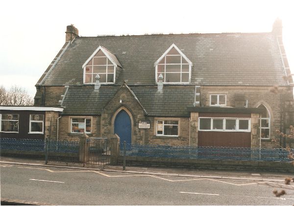 Hawkshaw Primary school 1992 
to be catalogued
Keywords: 1985