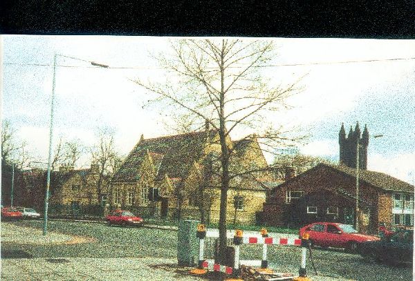 5  Ramsbottom scenes of 1990's- post Conservation area status a) Square st, b)Bridge St, c)Grants Arms, interior. d) Smithy St. digitised
17-Buildings and the Urban Environment-05-Street Scenes-003-Bridge Street
Keywords: 1985