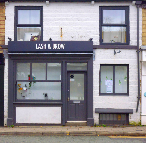 Lash and Brow on Bolton Street - ex Toppings Butchers
17-Buildings and the Urban Environment-05-Street Scenes-031 Bolton Street

Keywords: 2020
