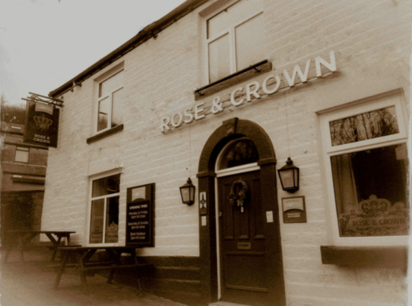 Rose and Crown - photo by Heather Ryder
14-Leisure-05-Pubs-036-Rose and Crown

Keywords: 2021