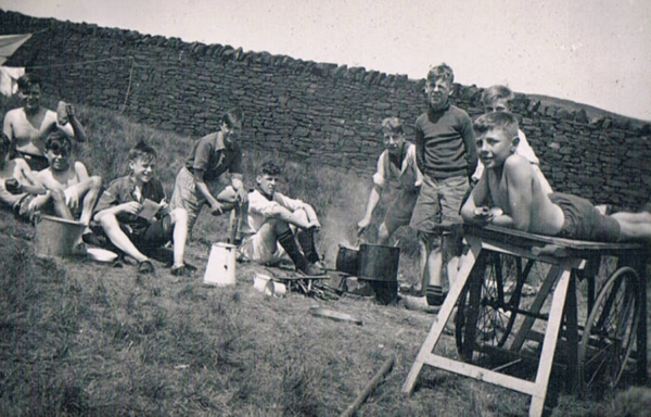 Holcombe Rovers took the scouts and cubs on Summer camp 1939
13-Community Organisations-01-Scouts-000-General
Keywords: 1939