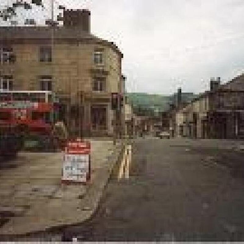 https://www.ramsbottomheritage.org.uk/omekajpg/HPC1987/RHSDC21-HPC1987GE-085.jpg