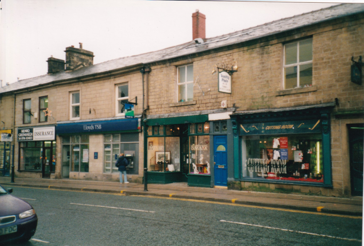 Bolton Street 1980s & 1990s
17-Buildings and the Urban Environment-05-Street Scenes-031 Bolton Street
Keywords: 1980