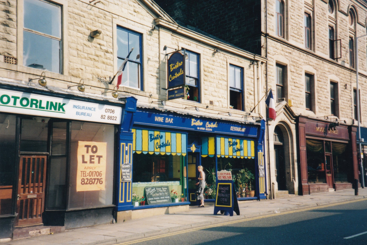 Bolton Street 1980s & 1990s
17-Buildings and the Urban Environment-05-Street Scenes-031 Bolton Street
Keywords: 1980