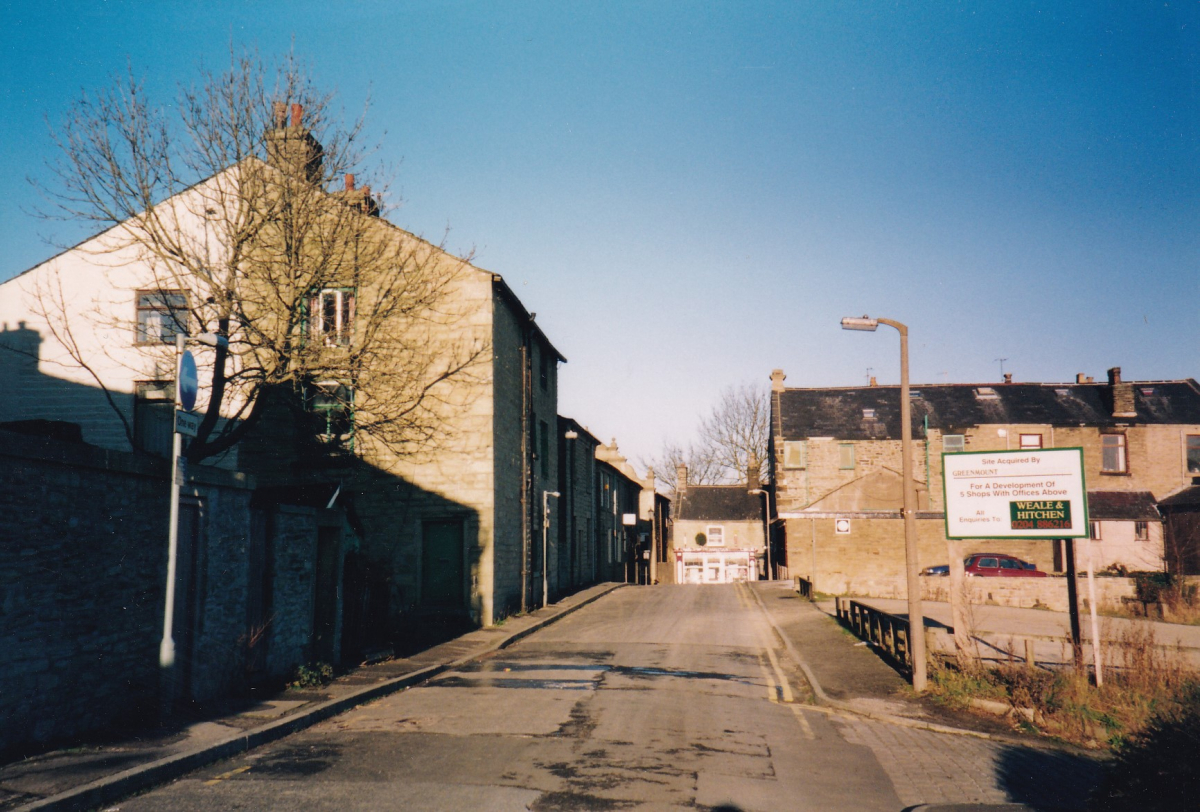 Peel Mill (Ponden Mill) took over Metcalfs now Tesco's
03-Shops, Restaurants and Hotels-02-Individual shops-001-Supermarkets
Keywords: 1980