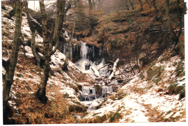 Freeze up in Redisher Woods 
17-Buildings and the Urban Environment-05-Street Scenes-013-Holcombe Brook Area
Keywords: 1989
