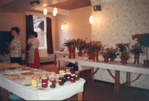 jam table at the Horticultural Society Show in the Civic Hall
14-Leisure-04-Events-000-General

Keywords: 1990