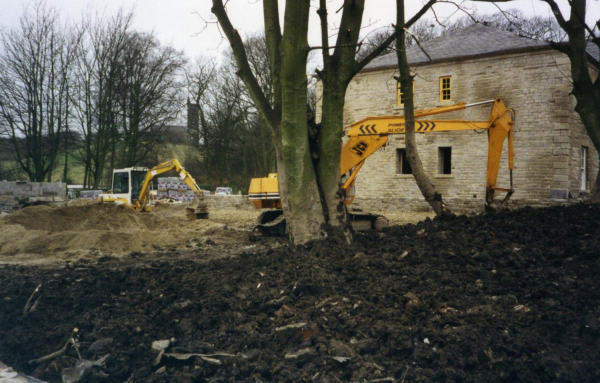 Barwood Lea Mill conversion 
17-Buildings and the Urban Environment-05-Street Scenes-026-Square Street area
Keywords: 1994