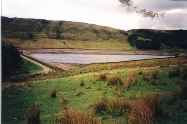 Calf Hey Reservoir - Haslingden Grane
18-Agriculture and the Natural Environment-03-Topography and Landscapes-000-General
Keywords: 1995