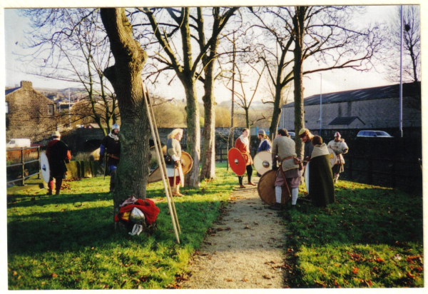 The Vikings at Rammy Wharf 
17-Buildings and the Urban Environment-05-Street Scenes-003-Bridge Street
Keywords: 1995