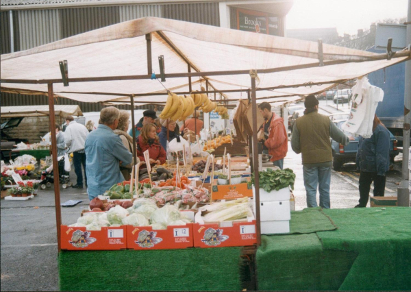 Saturday Market - Ramsbottom 
14-Leisure-04-Events-006-Markets
Keywords: 1996