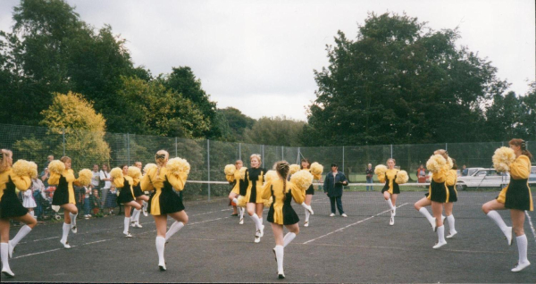 Fluffy Morris Dancers - Nuttall park
14-Leisure-01-Parks and Gardens-001-Nuttall Park General
Keywords: 1996