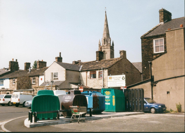 Recycling centre in Market Car park 
14-Leisure-04-Events-006-Markets
Keywords: 1996
