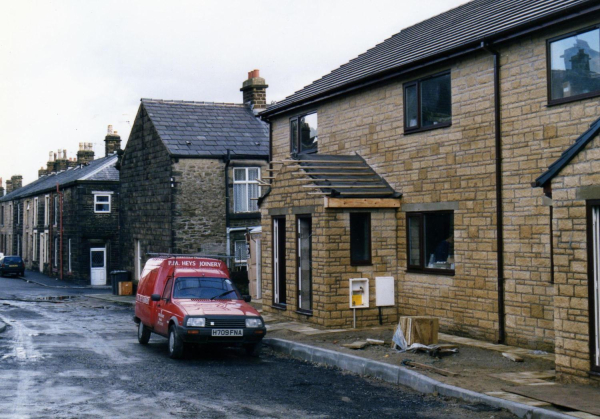Stanley Street 
17-Buildings and the Urban Environment-05-Street Scenes-005-Callender to Albert Street
Keywords: 1997