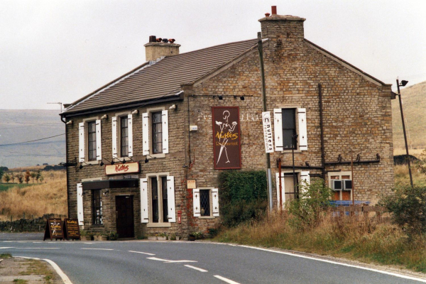 Nutter's Restaurant near Owd Betts 
17-Buildings and the Urban Environment-05-Street Scenes-011-Edenfield

Keywords: 1999