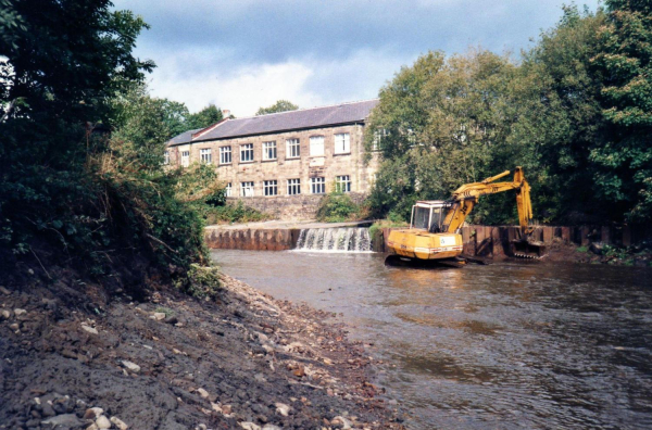 Flood relief scheme at Stubbins
17-Buildings and the Urban Environment-05-Street Scenes-027-Stubbins Lane and Stubbins area
Keywords: 1999