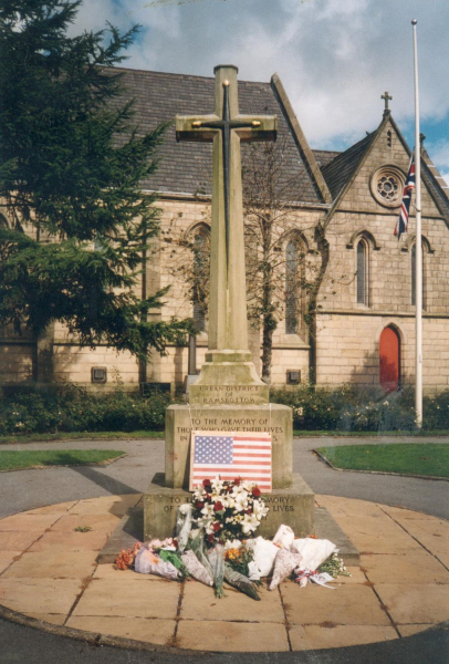 Tribute to the Americans killed September 11th at the Cenotaph in St Paul's gardens
to be catalogued
Keywords: 2001