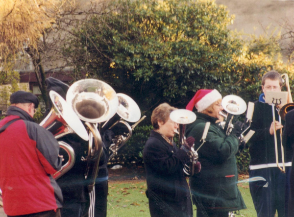 Ready for the big blow - Brass band at Christmas Market 
people
Keywords: 2001