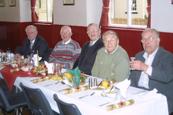 Ramsbottom Old People's Luncheon Club Christmas Party 
07-Government and Politics-02-Government and Public Buildings-001-Civic Hall

Keywords: 2006