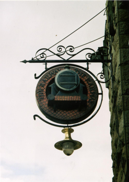 Pub signs in Ramsbottom - The Railway
to be catalogued
Keywords: 2008