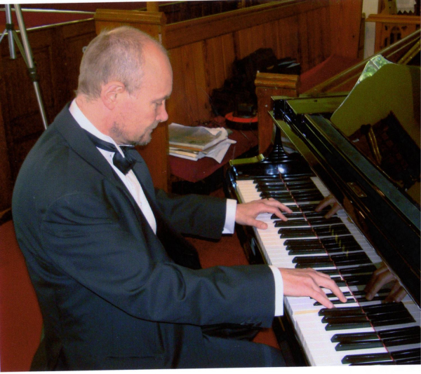 Summer prom at Edenfield Parish Church
06-Religion-02-Church Activities-004-Church of England -  Edenfield Parish Church
Keywords: 2008