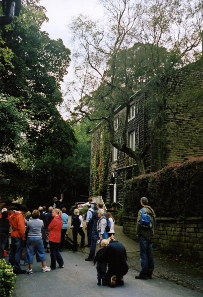 Holcombe Village Walk
17-Buildings and the Urban Environment-05-Street Scenes-014-Holcombe Village
Keywords: 2008