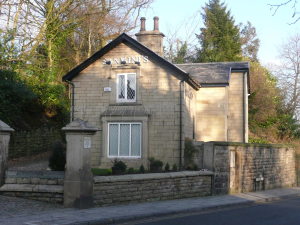 New restaurants and cafe open ;Saminis; Ramsbottom Lane
to be catalogued
Keywords: 2008