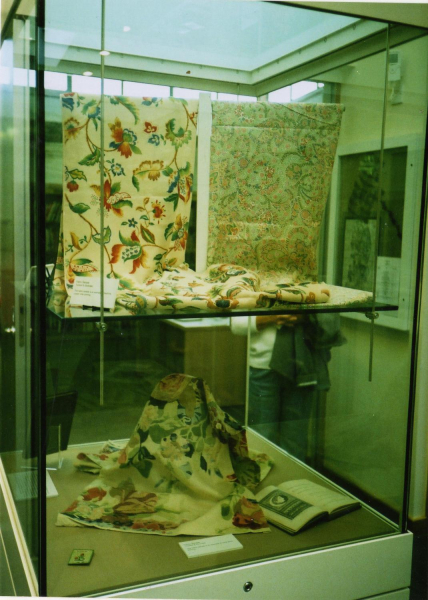 The art of Block printing exhibition 
01-Ramsbottom Heritage Society-01-RHS Activities-002-2011Fabric Printing Exhibition

Keywords: 2011