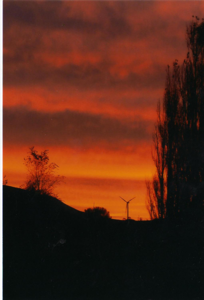 Red sky unknown location
18-Agriculture and the Natural Environment-03-Topography and Landscapes-000-General

