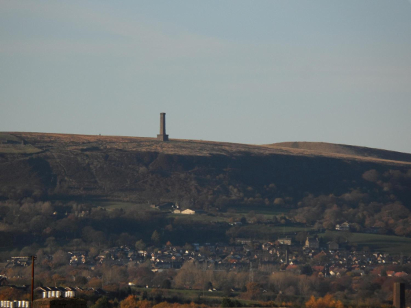 peel tower from different points of view from up close to bury town centre
08- History-01-Monuments-002-Peel Tower
Keywords: 2013
