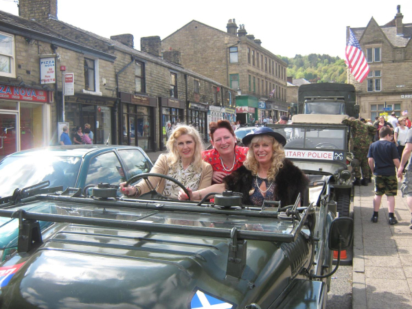 Wartime Weekend
14-Leisure-04-Events-003-1940s weekends
Keywords: 2013