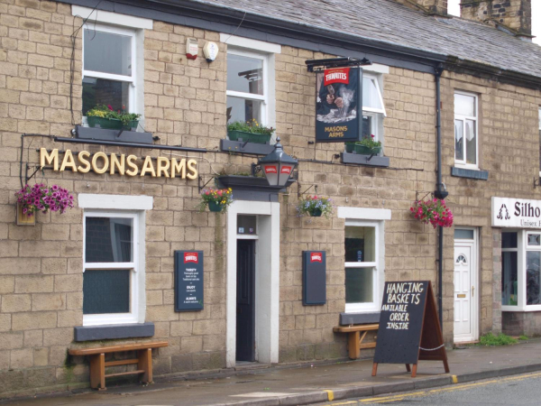 Masons Arms Bolton Rd West Ramsbottom
14-Leisure-05-Pubs-018-Masons Arms then Holcombe Tap
Keywords: 2014
